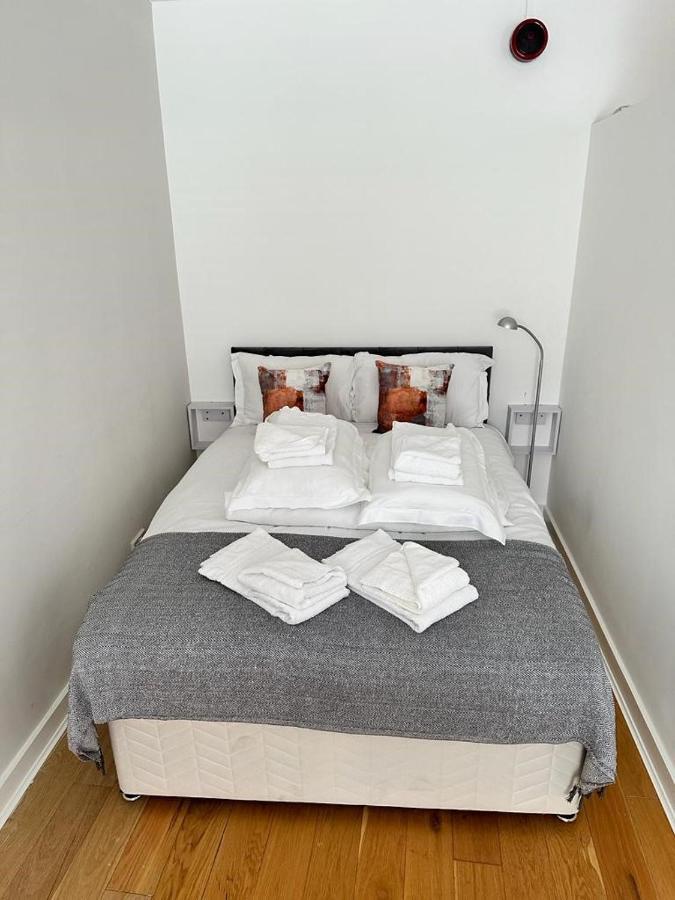 2B Soho Studios By Indigo Flats Sleeps 4 Londýn Exteriér fotografie